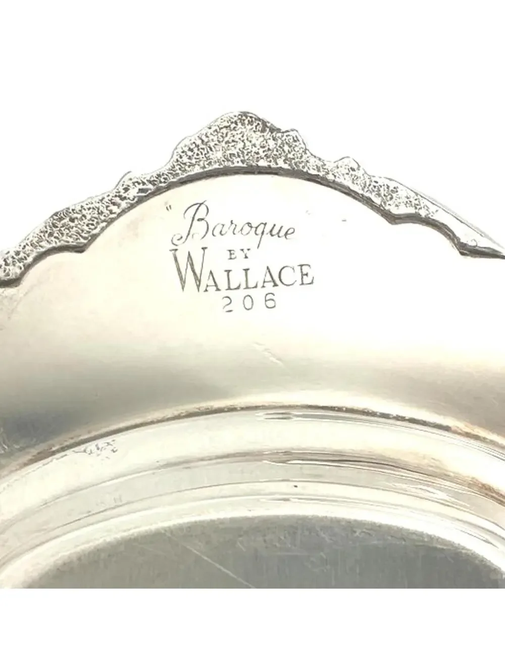 Baroque by Wallace 206 Silverplate Covered Butter Dish with Lid